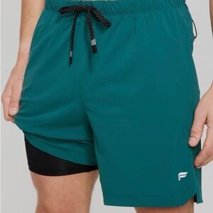 Fabletics - NWT - THE ONE SHORT (LINED) 7”, GREEN ABASSY -